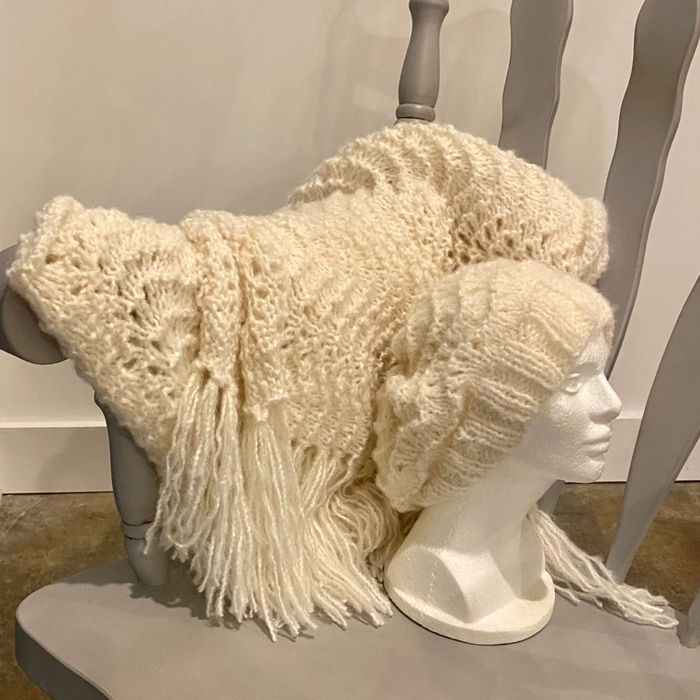 Hand knit Wrap and Slouchy Hat in Alpaca Blend